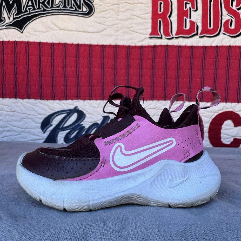Nike Flex Runner 3 Youth Size 9C FN1449-403‎